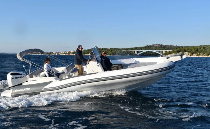Marlin 790 Dynamic Trogir Bootsverleih