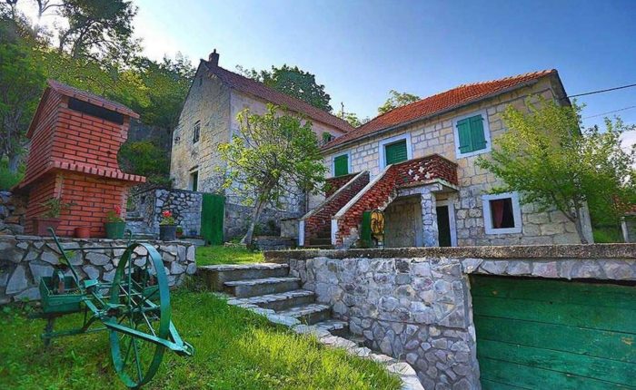 Recreational site Podastrana and Sinj tour